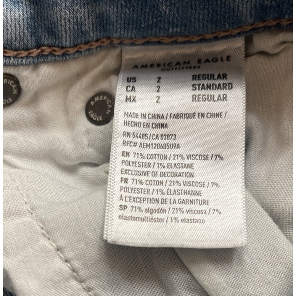 American Eagle Denim Jeans Super High Rise Flare Distressed Blue Women's Size 2 - Picture 7 of 7